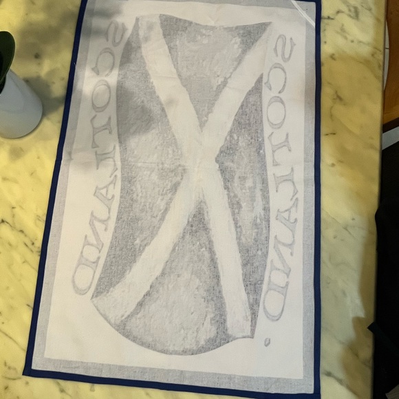 Vintage Hand Towel Tapestry Castles Scotland NWOT - Picture 14 of 16